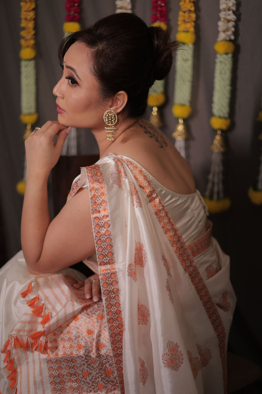The "Rukmini" Handwoven Silk Mekhela Sador with Intricate Floral Motifs
