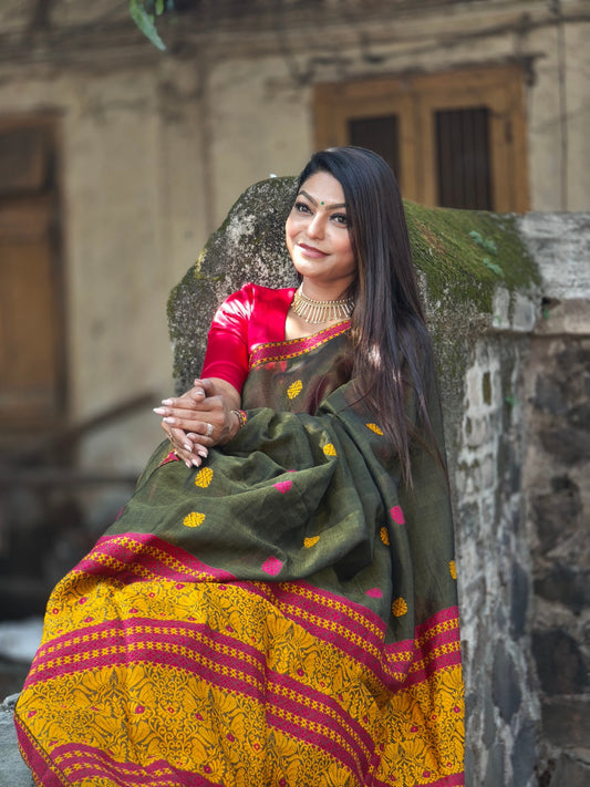 Kaaya Green | Handwoven Cotton–Raw Silk Blend Saree