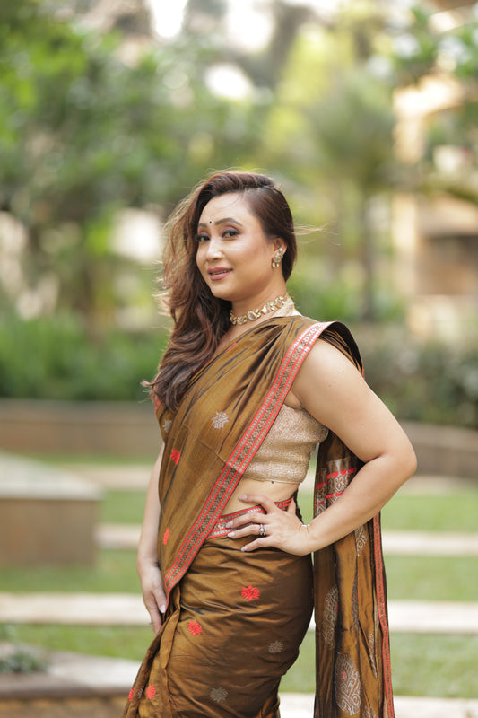 Earthy Chic: Contemporary Modal-Mulberry Silk Saree with Artistic Weave