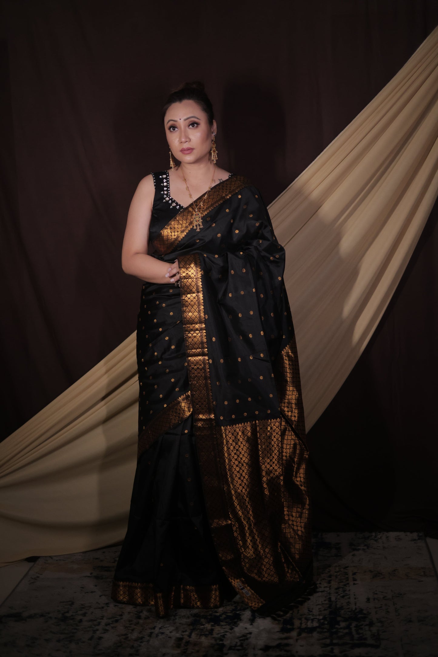 Majestic Black - Pure Mulberry Silk