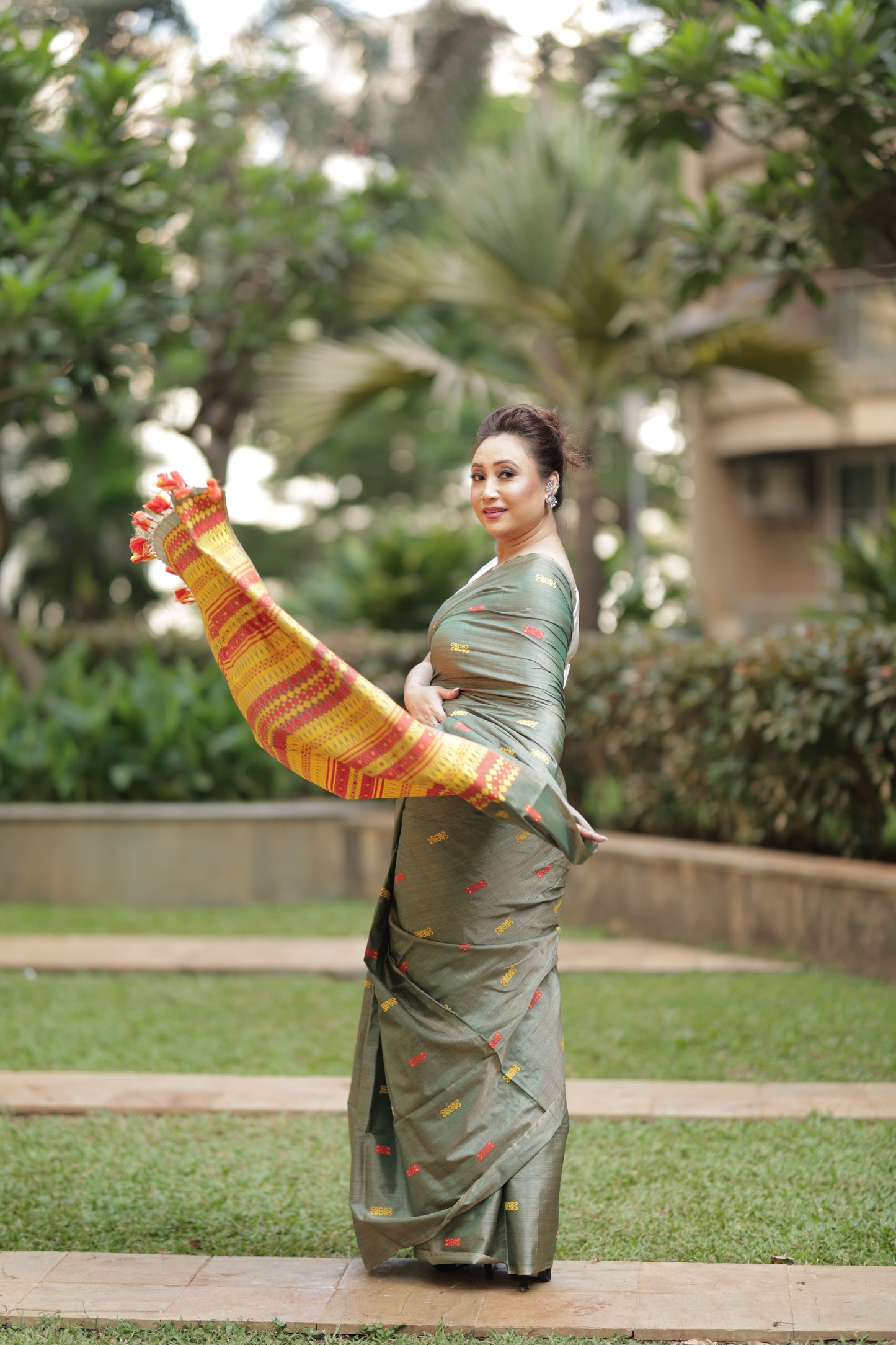 Olive Gold Radiance - Tussar X Mulberry Silk