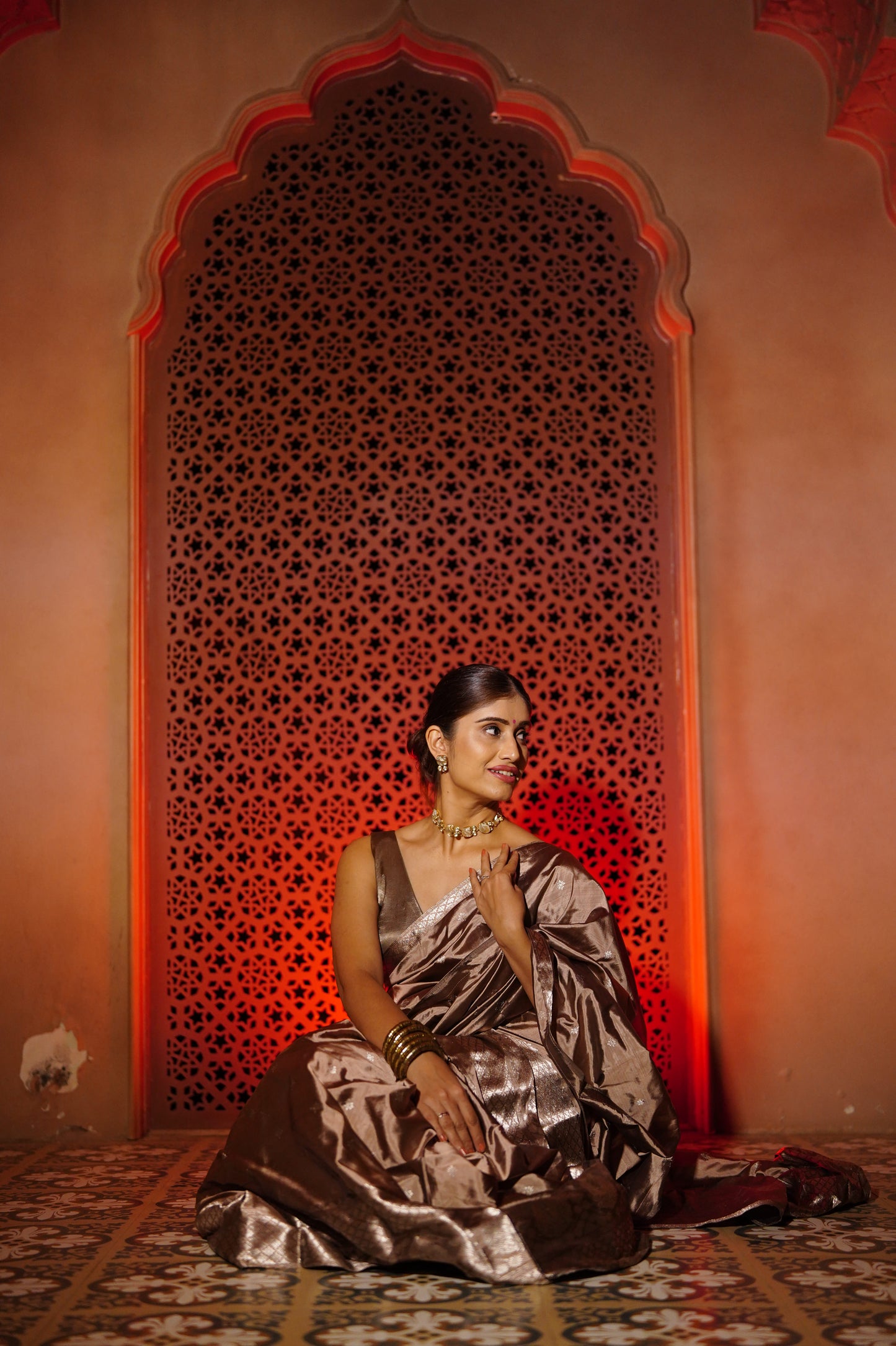 The "Molten Bronze" Handwoven Silk Mekhela Sador: A Statement of Sophistication