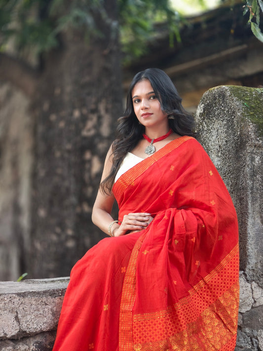 Kaaya Red | Handwoven Cotton Saree with GOLDEN ZARI WORK