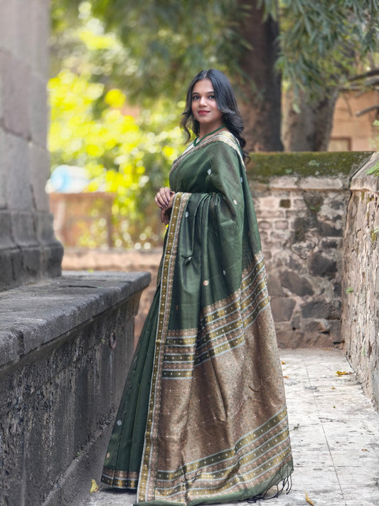 KAAYA OLIVE GREEN | Handwoven Cotton Saree with GOLDEN ZARI WORK