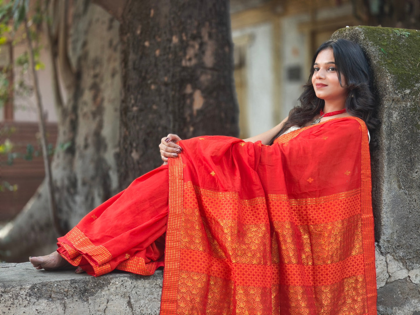 Kaaya Red | Handwoven Cotton Saree with GOLDEN ZARI WORK