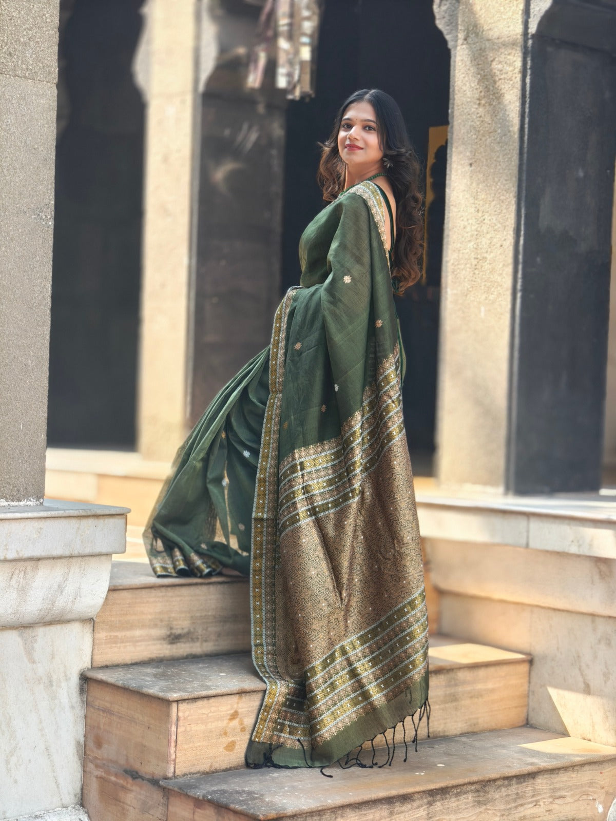KAAYA OLIVE GREEN | Handwoven Cotton Saree with GOLDEN ZARI WORK
