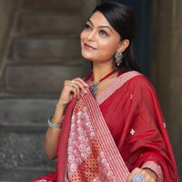 Kaaya Red | Handwoven Cotton Raw Silk Blend Saree
